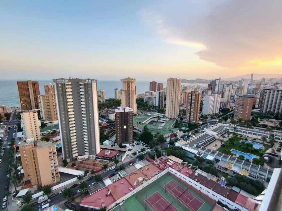 Benidorm Gemelos II One, Impresionante Vista Exterior photo